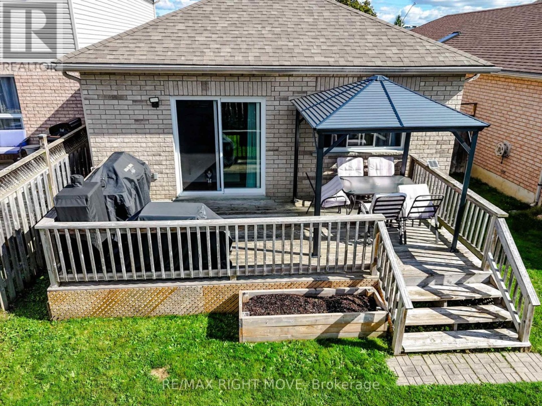 32 JULIA CRESCENT, 