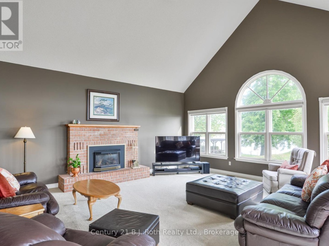 624 High Street, Lake Simcoe