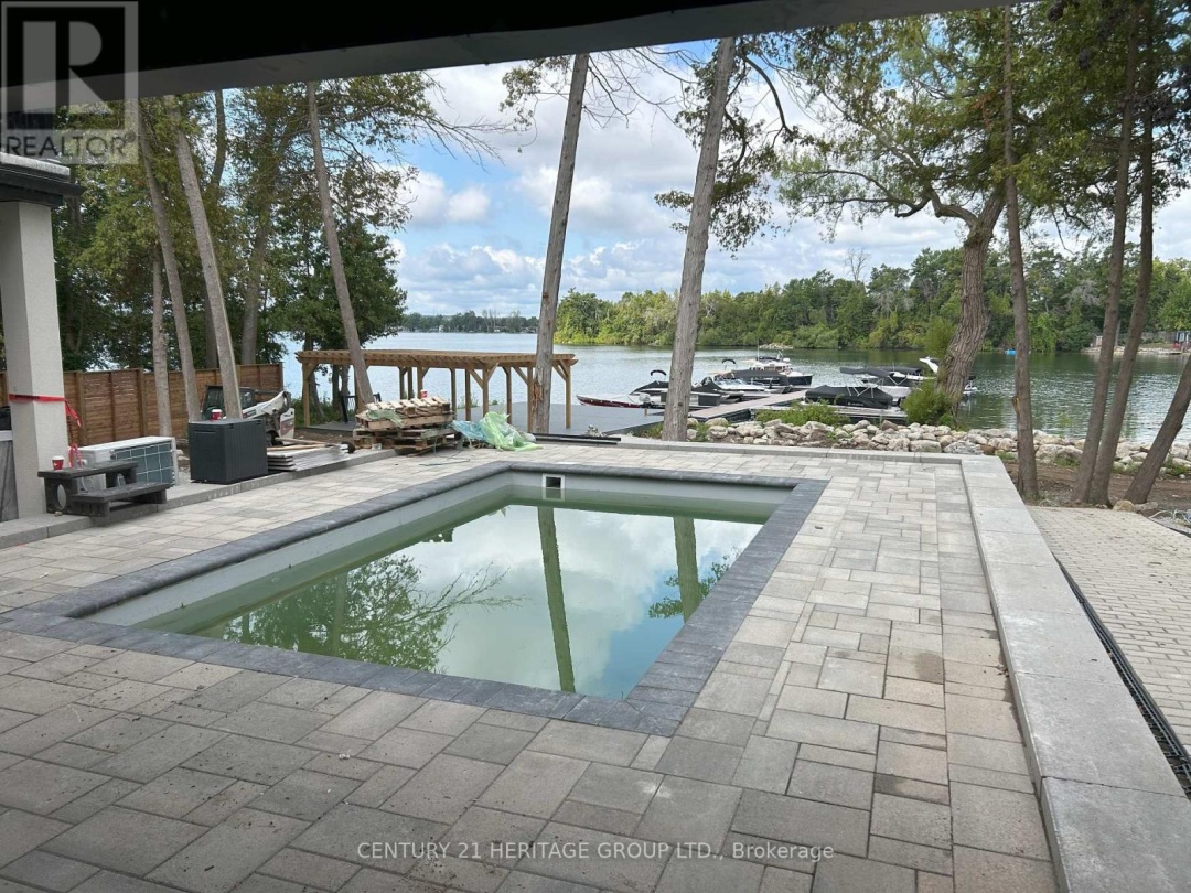 44 RUBY CRESCENT, 