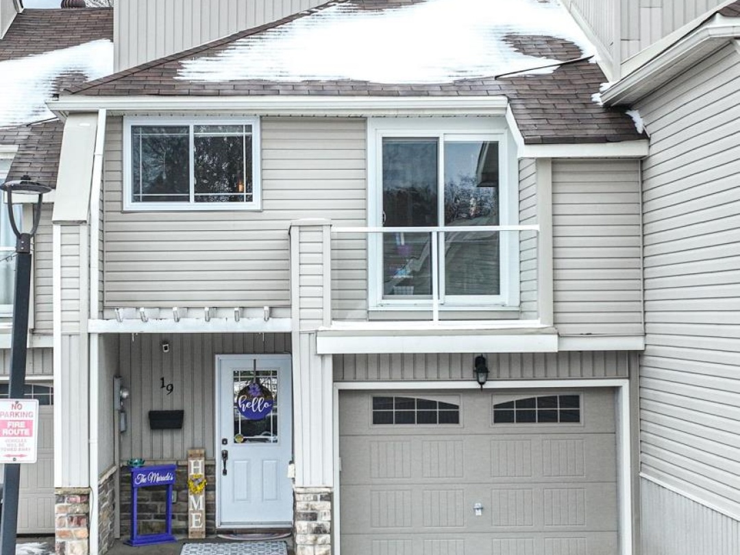 19 12 Lankin Boulevard, Orillia
