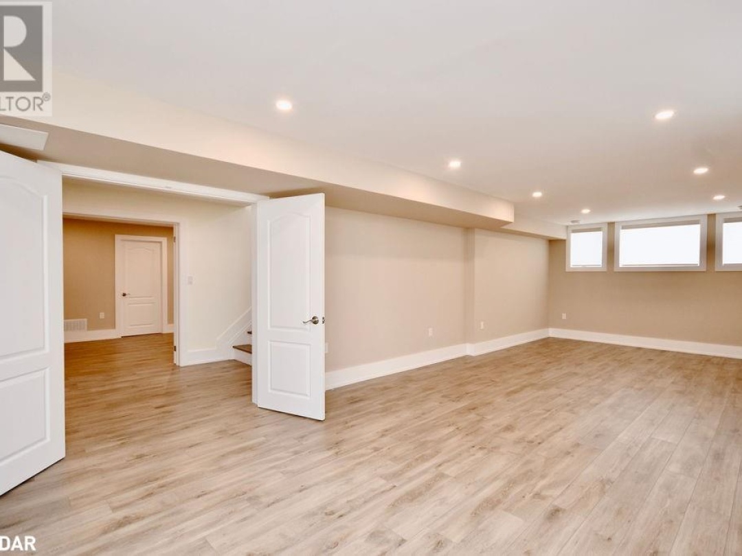 1348 Hawk Ridge Crescent, Severn