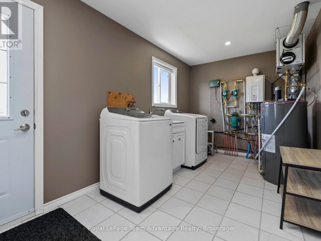 28 Meadowcrest Drive, McDougall