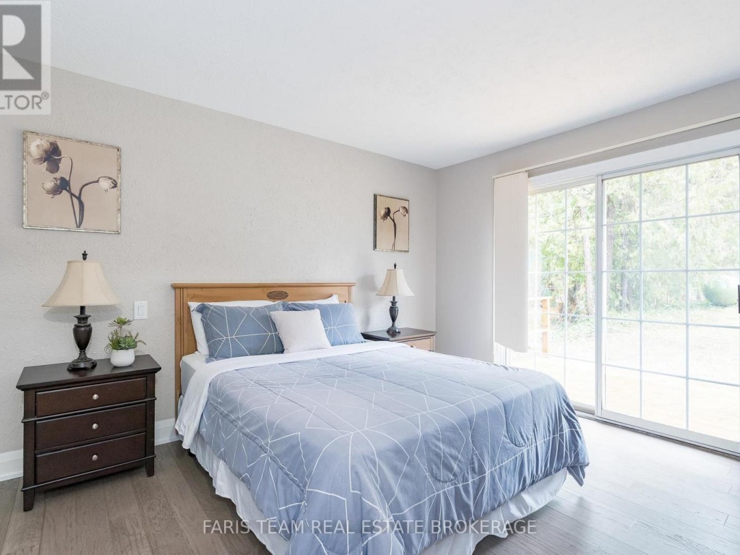 7817 OAKRIDGE DRIVE, 