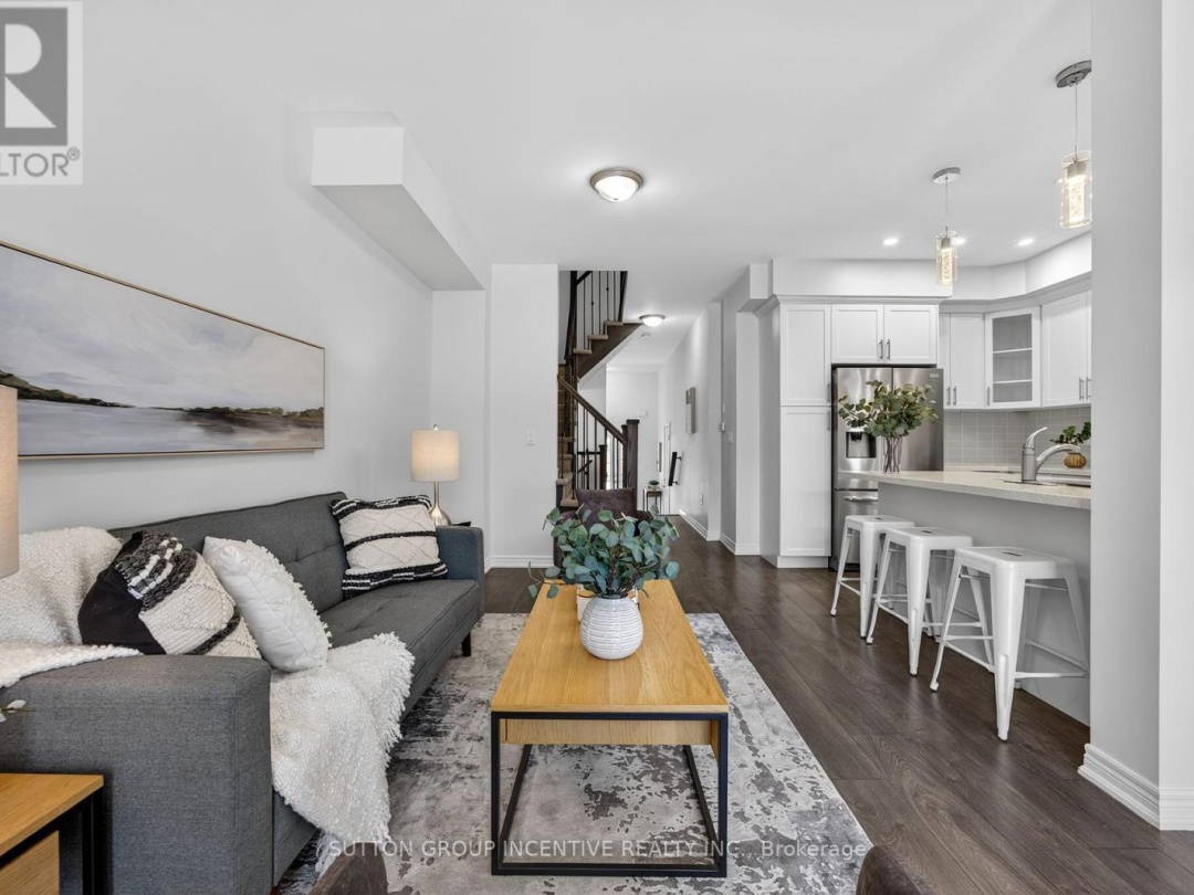 17 CHURCHLEA MEWS, 