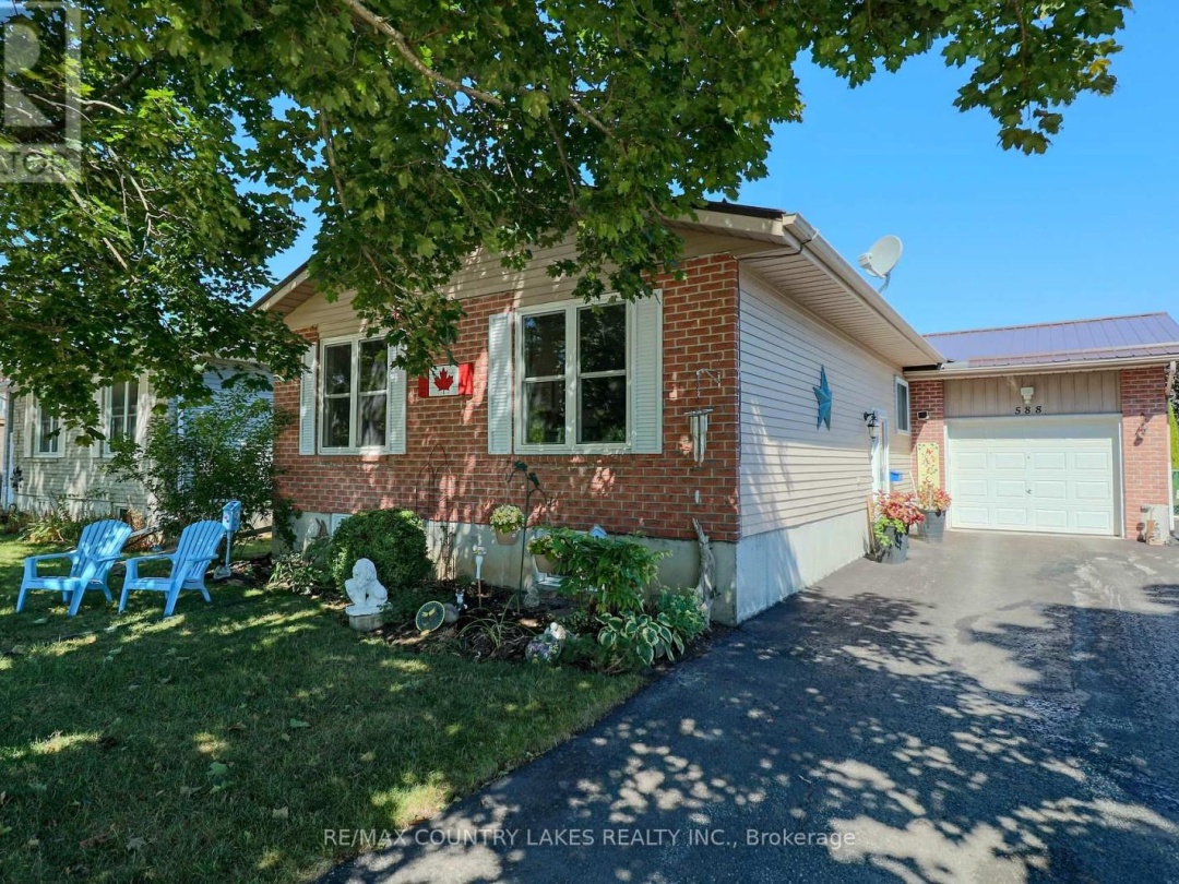 588 MAIN STREET E, 