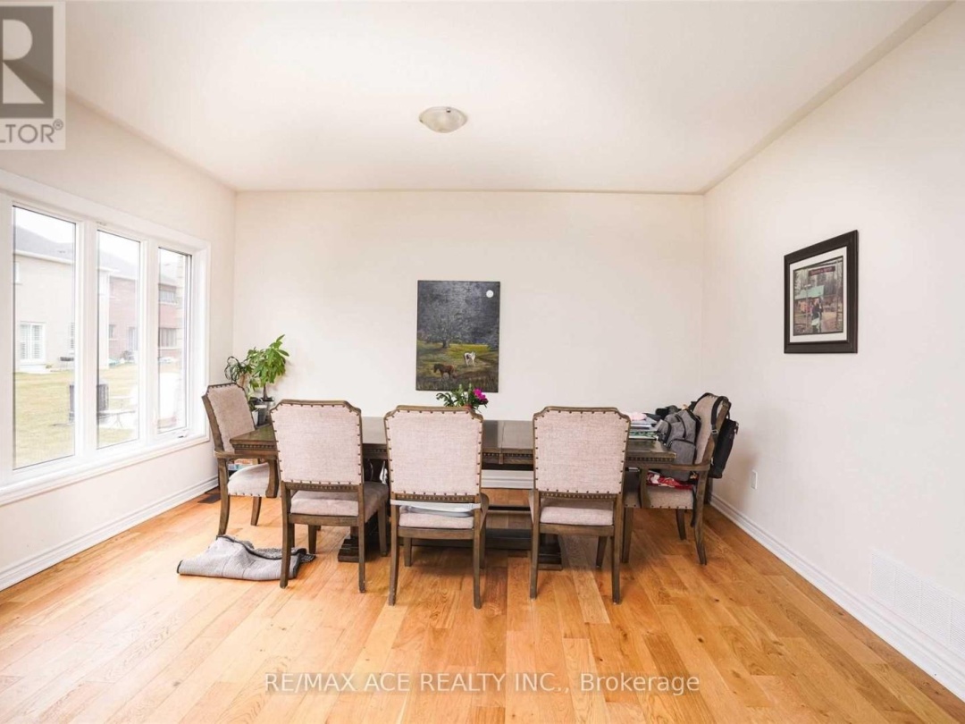 10 FURNISS STREET, 