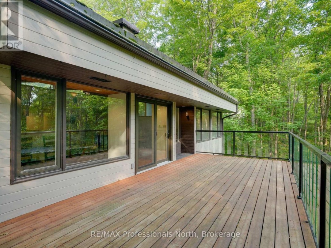 64 WOODLAND DRIVE, 