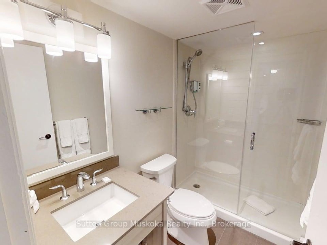 52-305 - 1235 DEERHURST DRIVE, Peninsula Lake
