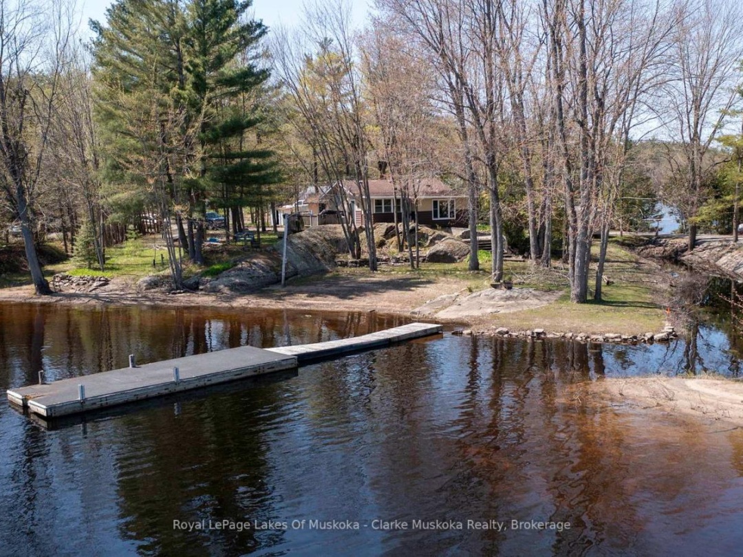 525 HIAWATHA ROAD, 