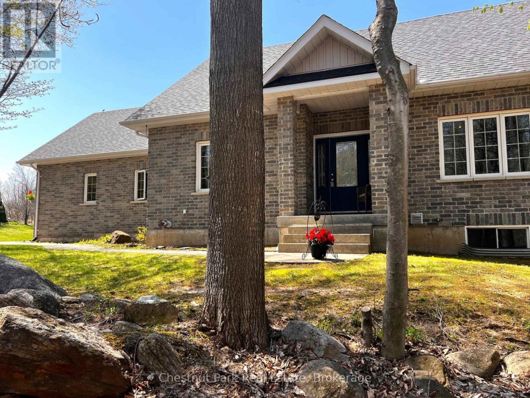 28 BOYD CRESCENT, 