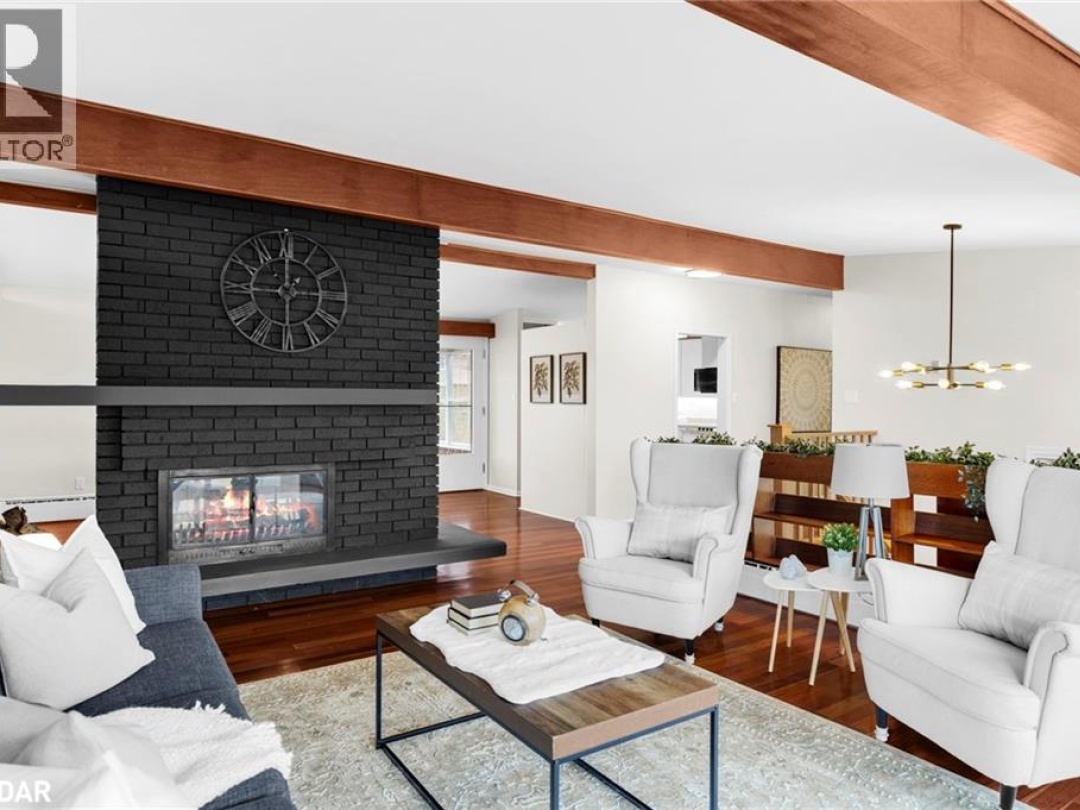 193 LAWRENCE Avenue, 