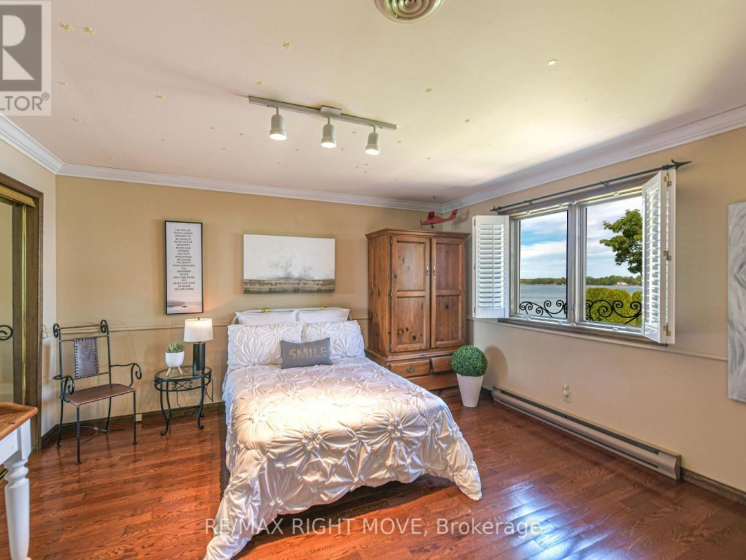 759 BROADVIEW AVENUE, 