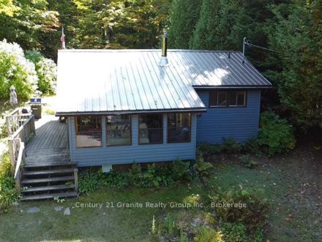 1052 KENSINGTON ROAD, 