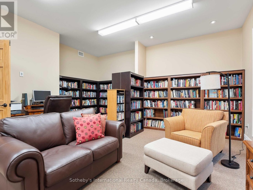 103 - 391B MANITOBA STREET, Bracebridge (Macaulay)