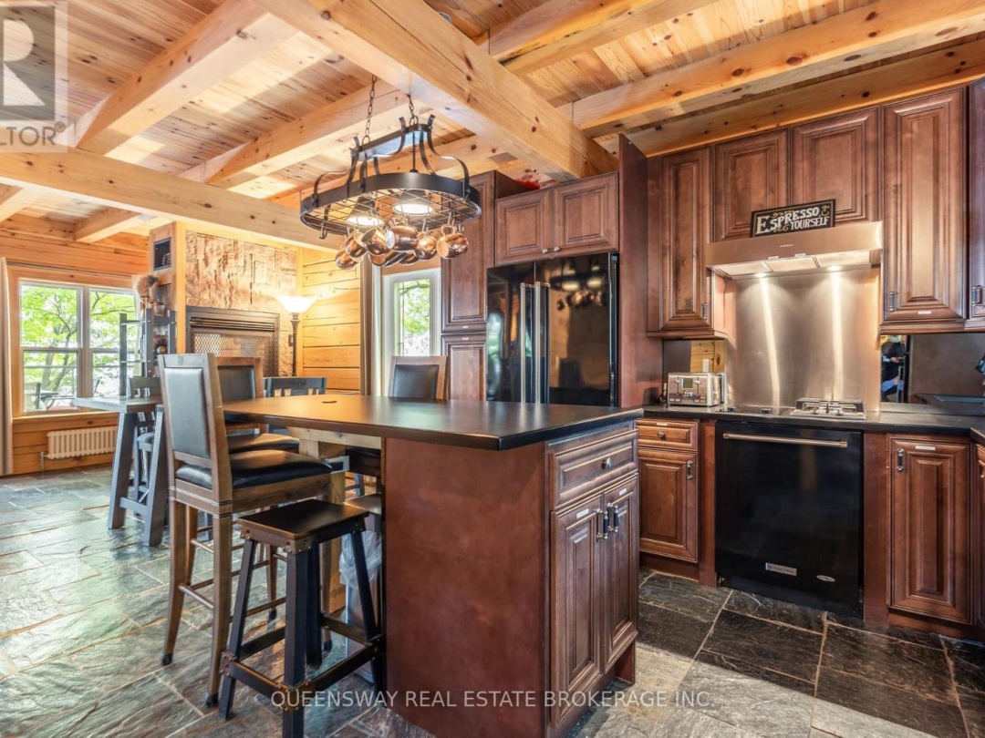 1280 Black Beach Lane, Dalrymple-south Lake