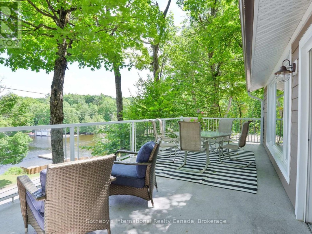 1062 BRADLEY ROAD, Lake Muskoka