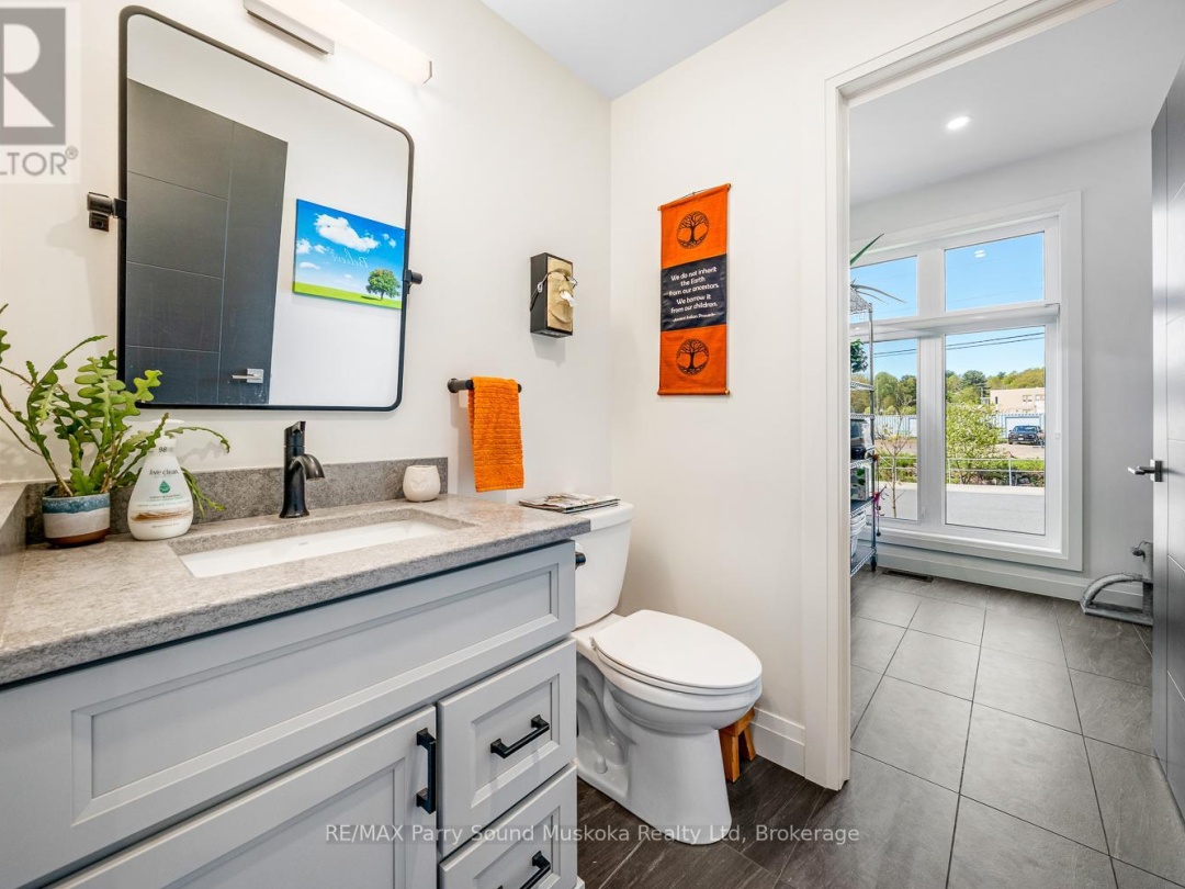 44 DENNIS DRIVE, Parry Sound