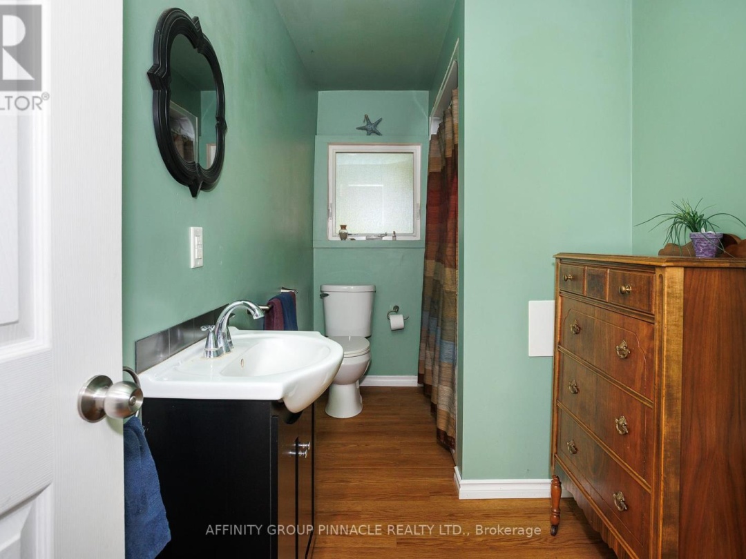 B1710 CONC RD 8 THORAH ROAD, 