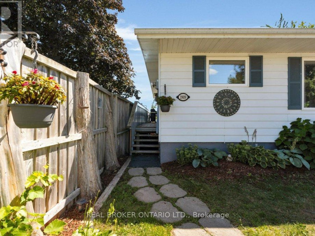 1909 WOODS BAY ROAD, 