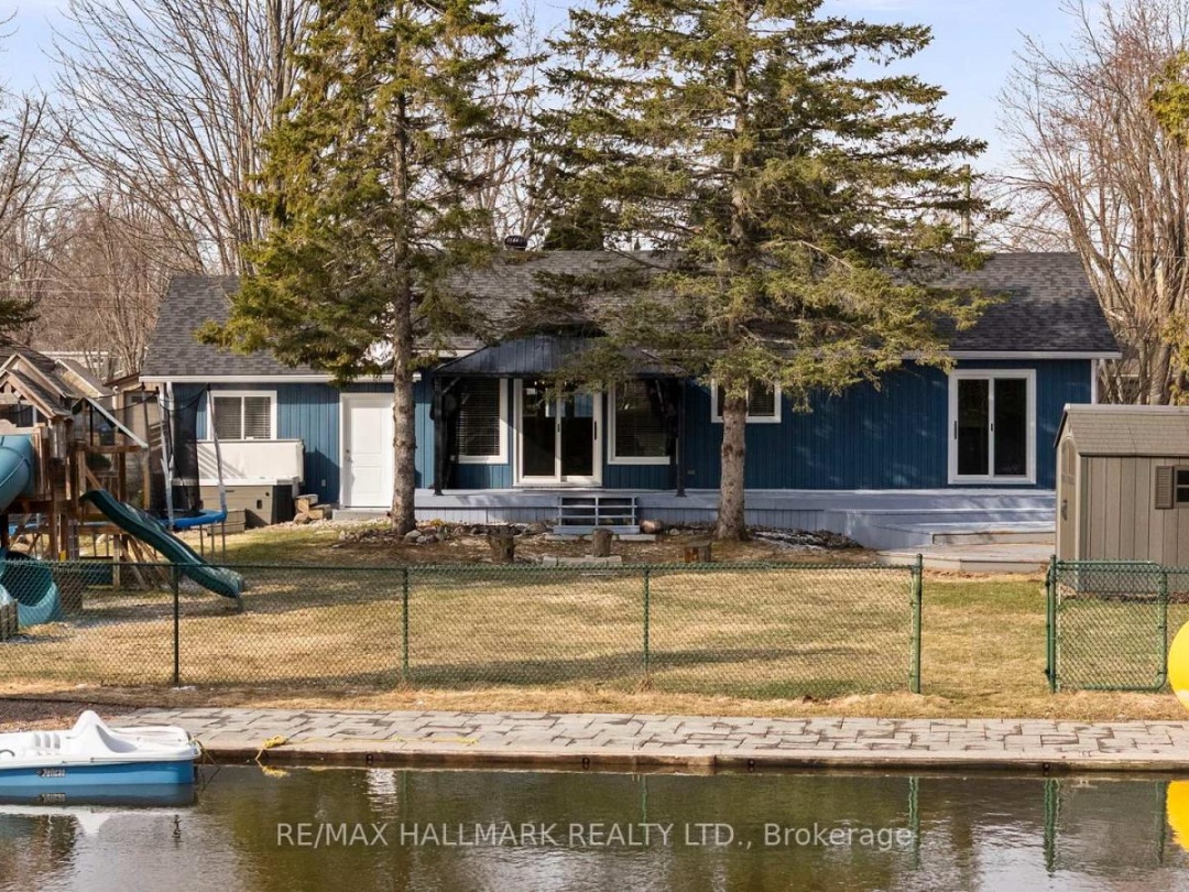 13 Pinetree Court, Simcoe Lake