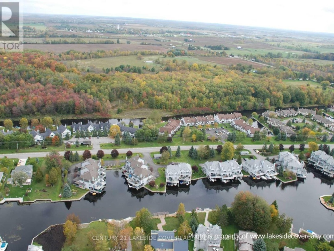 15 - 71 LAGUNA PARKWAY, Lake Simcoe