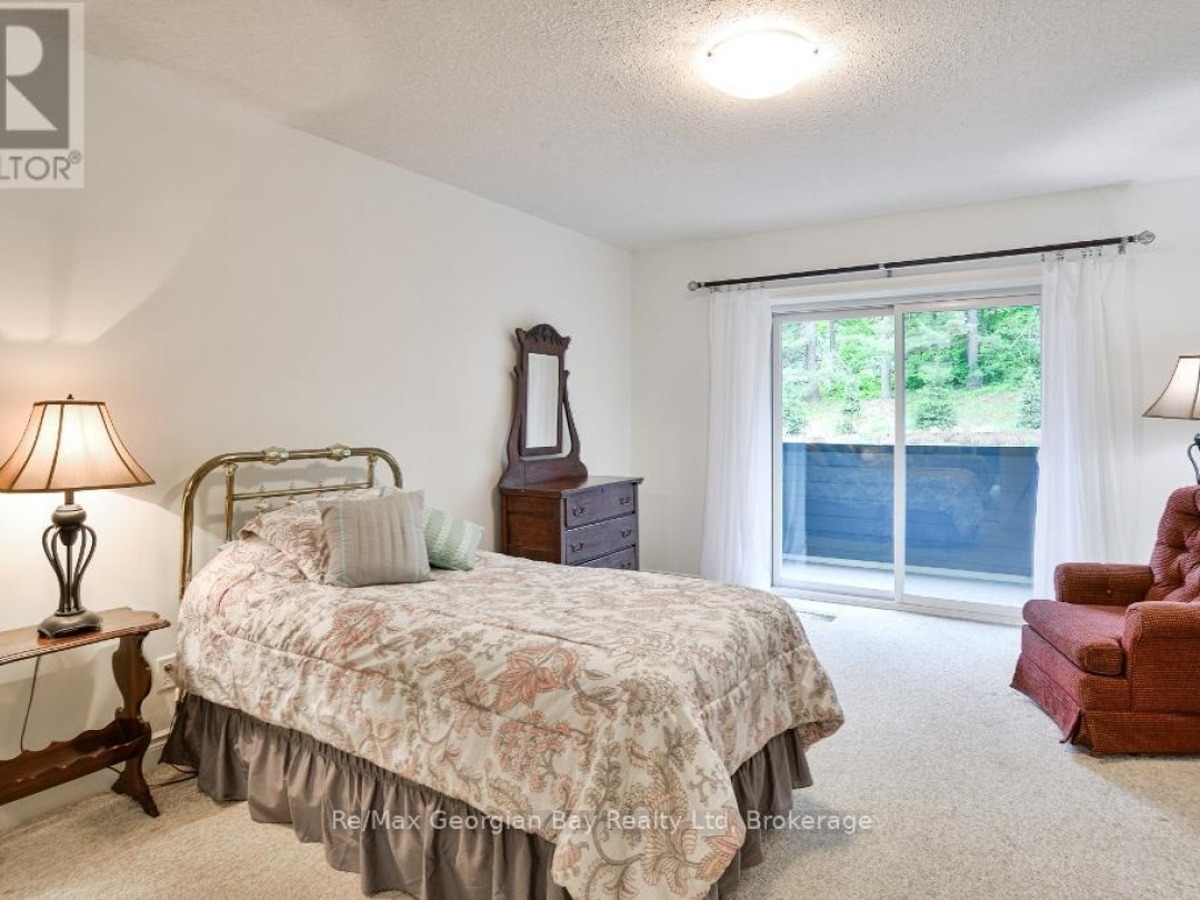 206 - 10A KIMBERLEY AVENUE, 