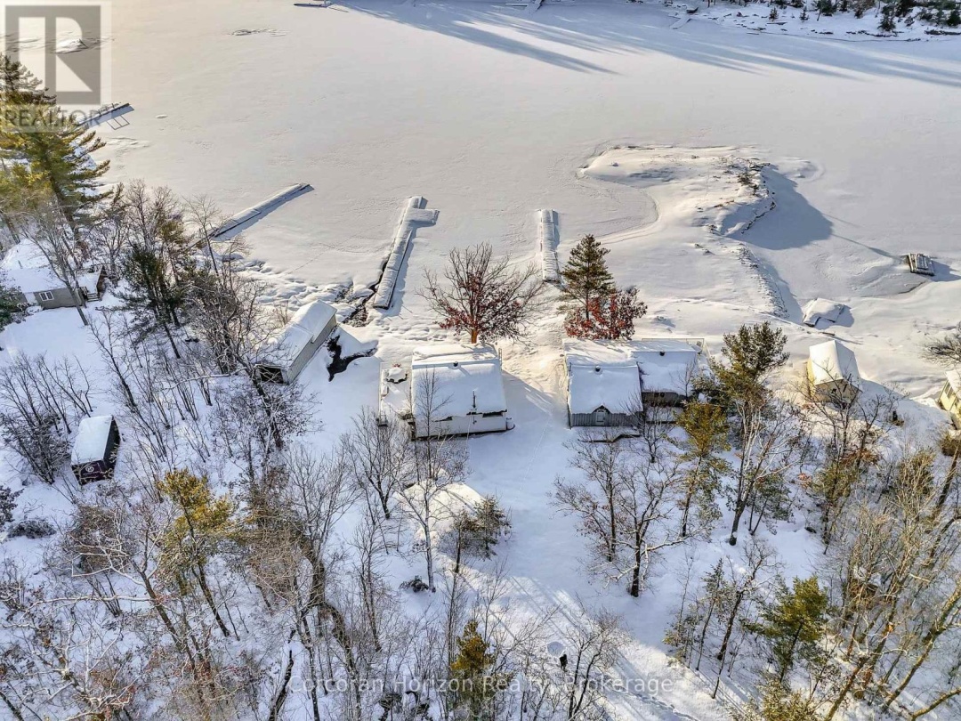 68 Wolverine Beach Rd, Georgian Bay