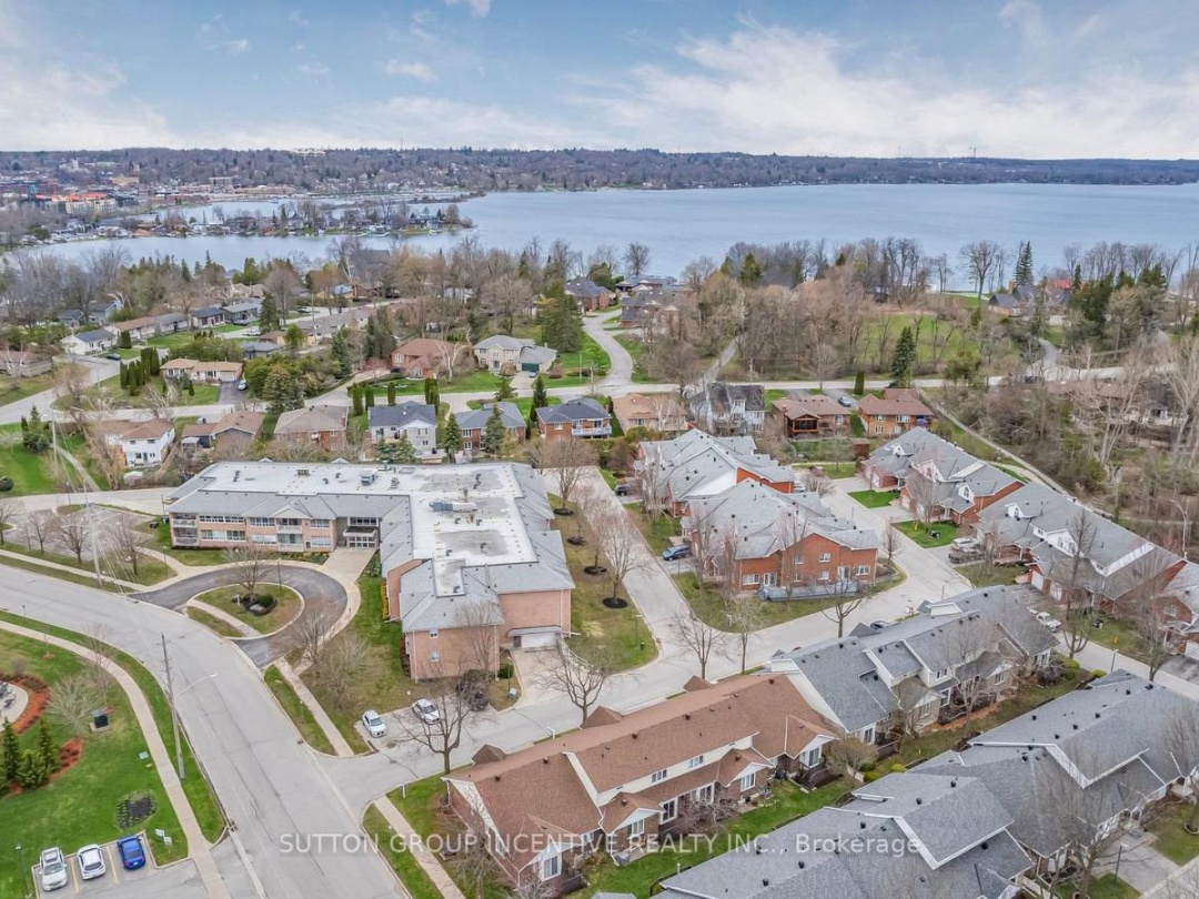 403 - 40 MUSEUM DRIVE, 
