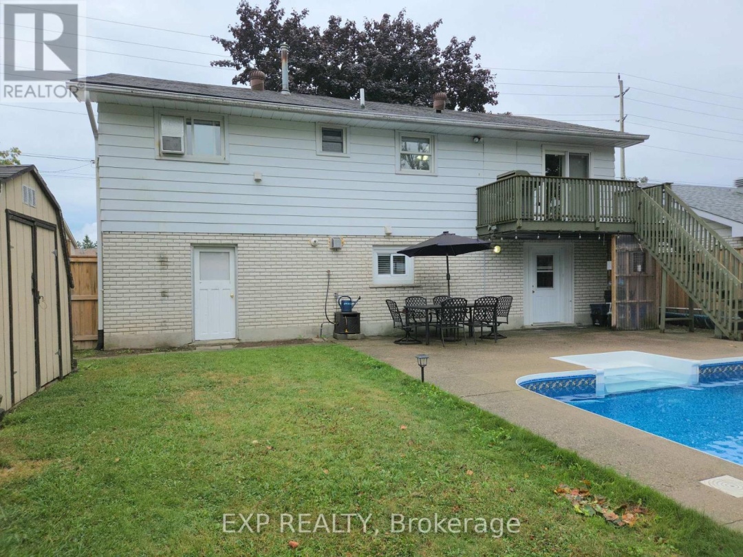 440 BARRIE ROAD, 
