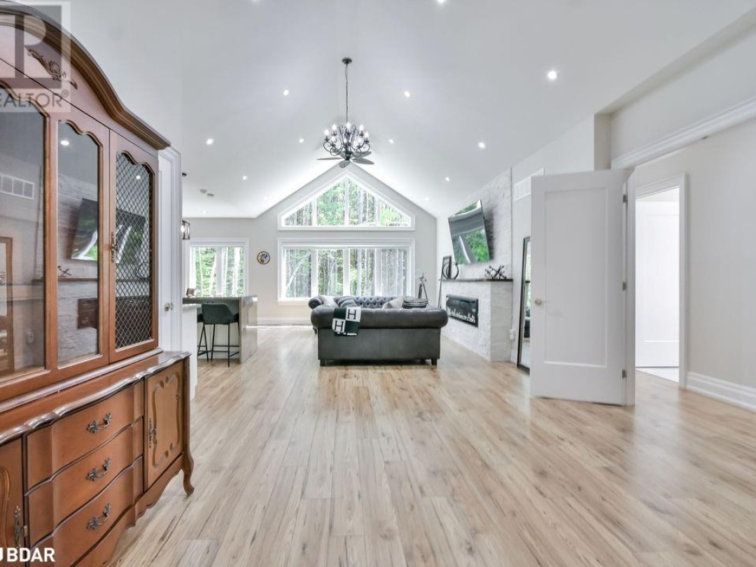 5142 SEVERN PINES Crescent, Washago