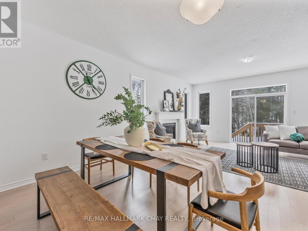 12 DYER CRESCENT, 
