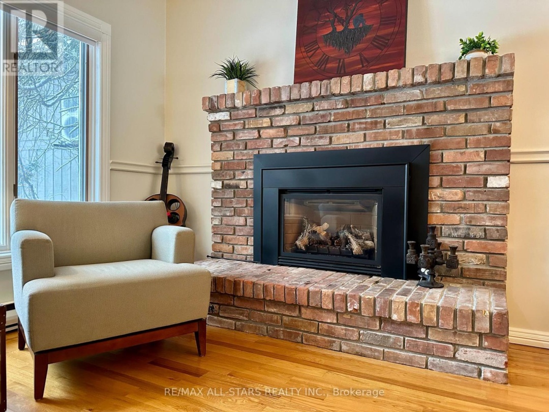 91 Riverside Drive, Pigeon Lake