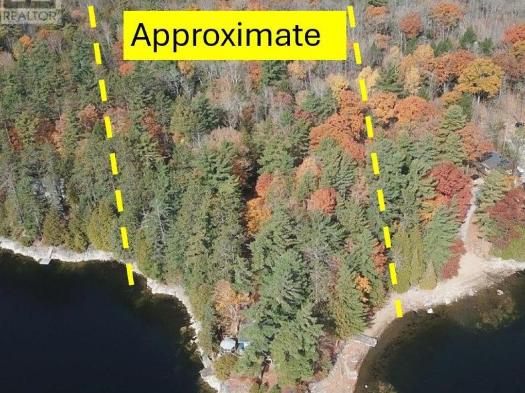 96 Pine Point Trail, Crystal Lake