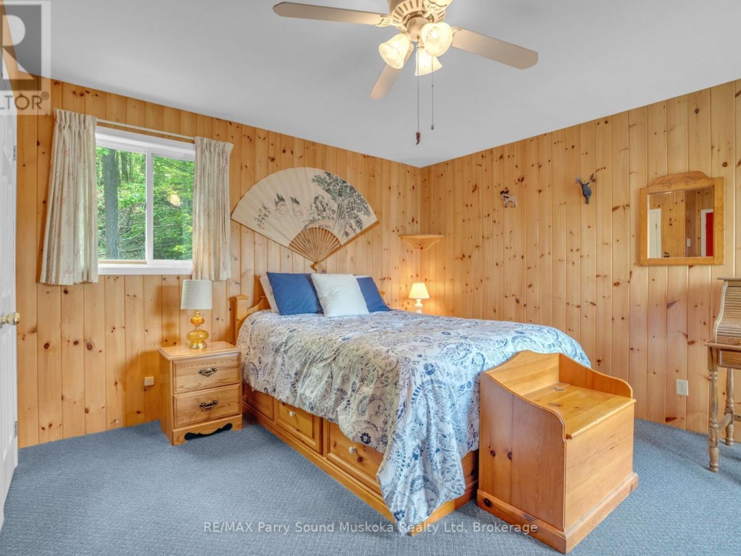 124 HEALEY LAKE WATER, 