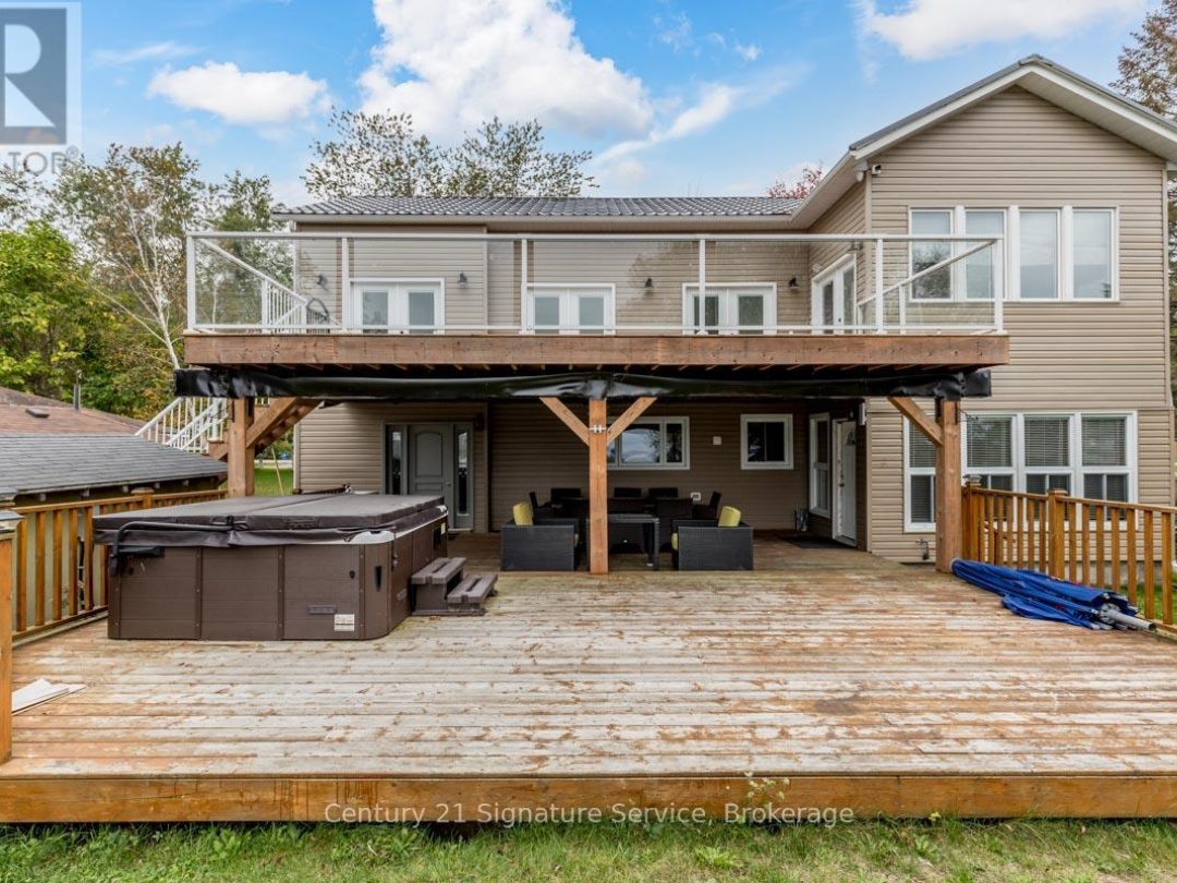 127 Maskinonge Road, Georgian Bay