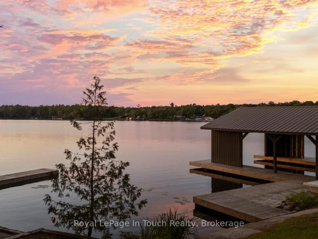211 PICKEREL POINT ROAD, 