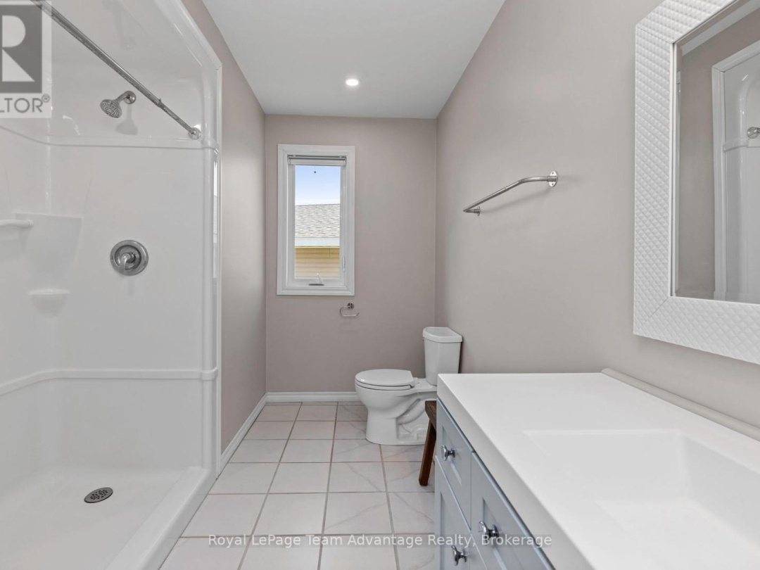 28 Meadowcrest Drive, McDougall