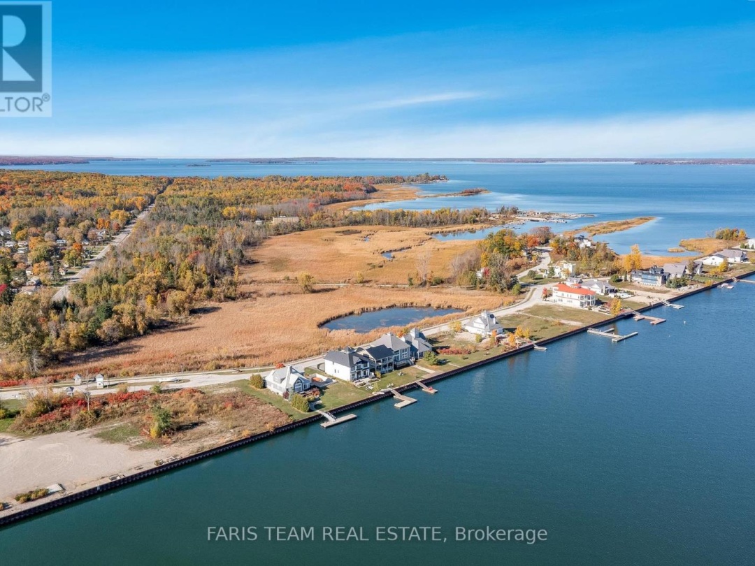 7 Dock Lane, Georgian Bay