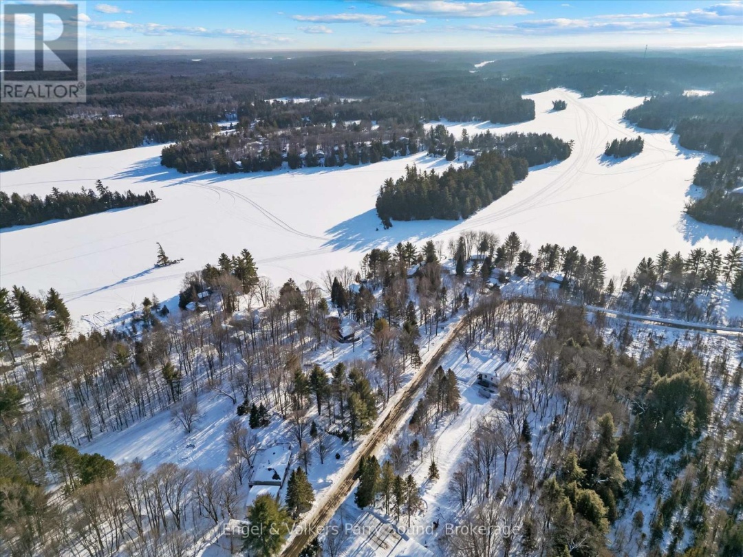 40 MILLER DRIVE, McDougall