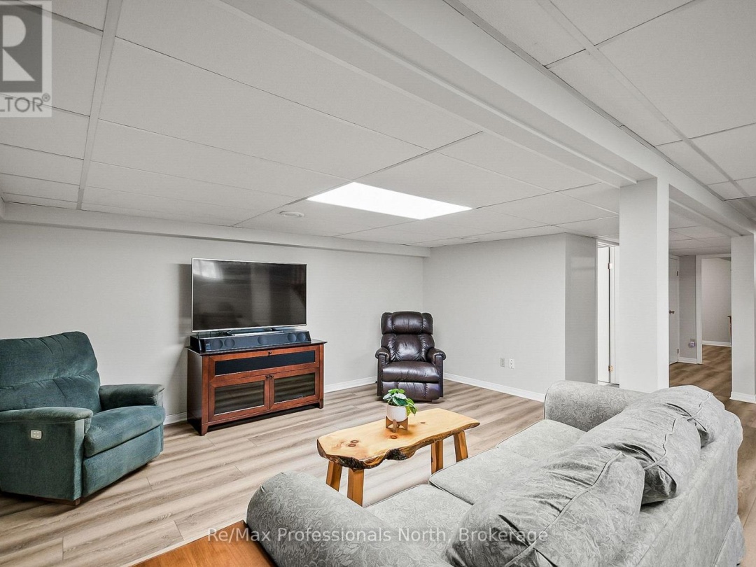 150 Robinson Lane, Lake Muskoka