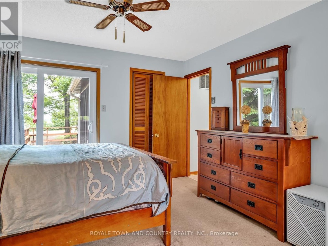 54 LAXTON  TWP 5TH LINE, 