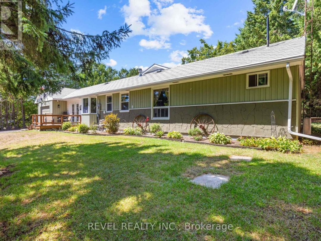 643 BALSAM LAKE DRIVE, 