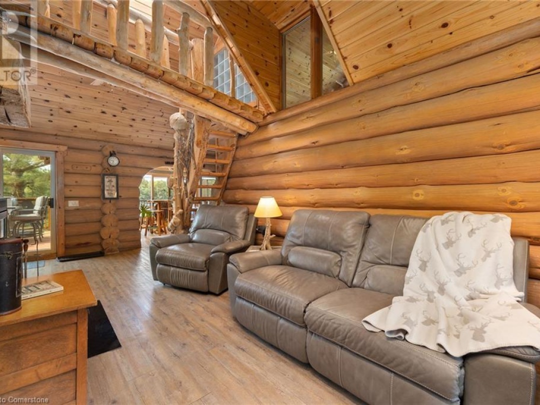 235 Loch Erne Road, Vowel Lake