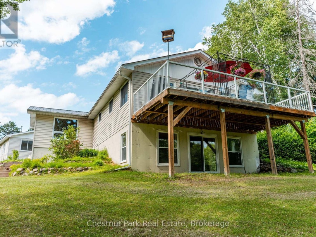 1054 GREEN LAKE ROAD, 