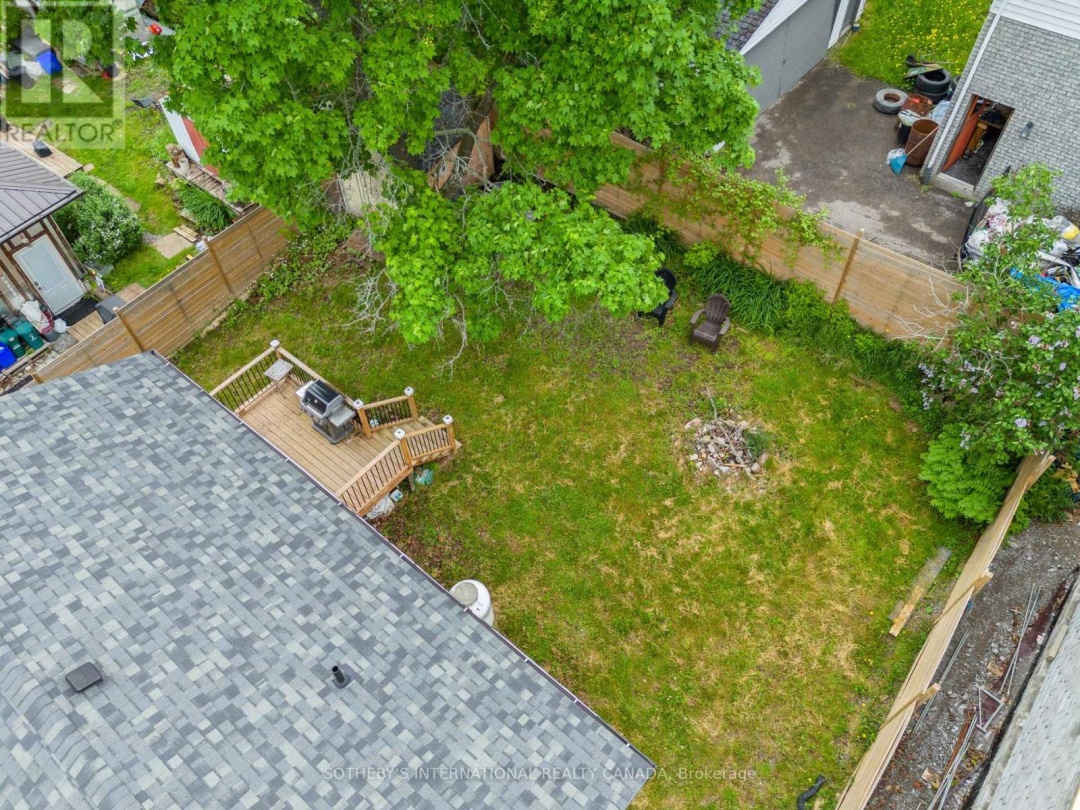 25 SILVER BIRCH STREET, 