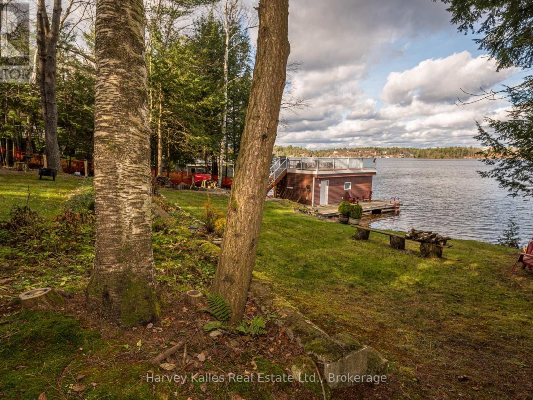 1163 Parkers Point Road, Lake Muskoka
