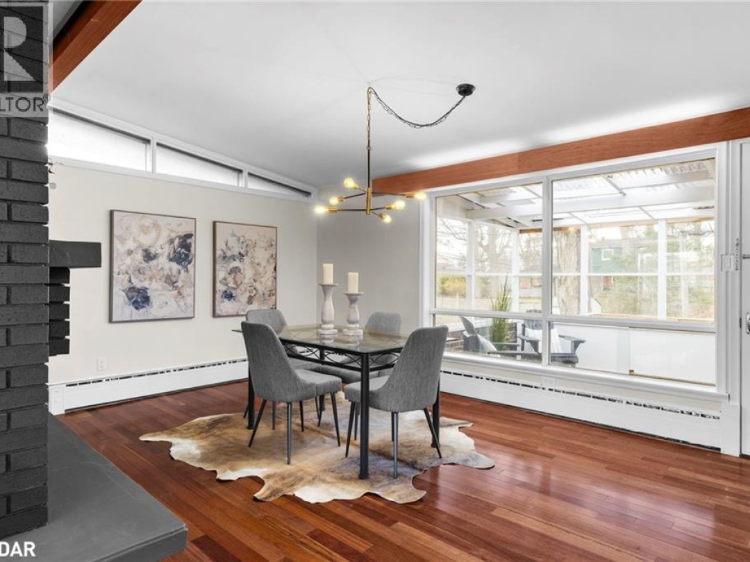 193 LAWRENCE Avenue, 