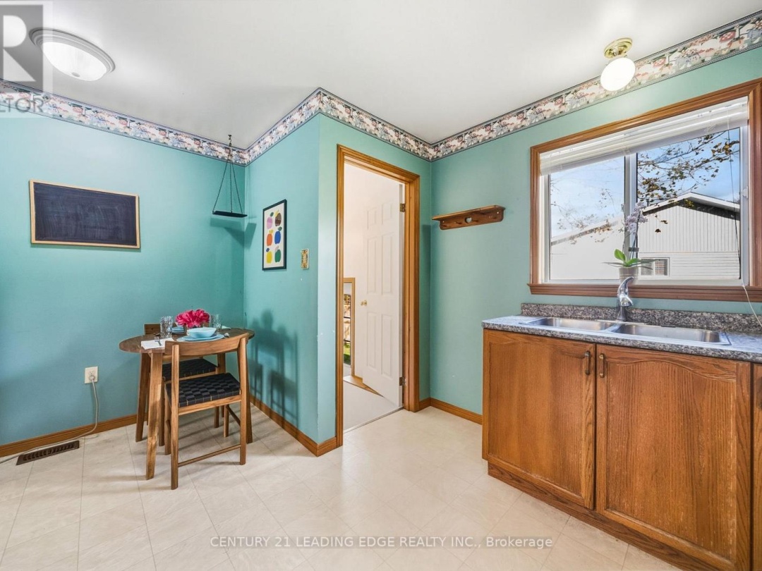 87 BEECHWOOD AVENUE, 