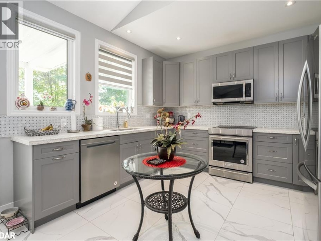 7249 DAVY Drive, 