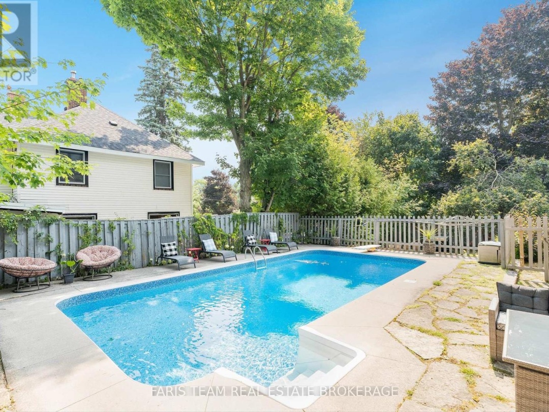 44 TECUMSETH STREET, 